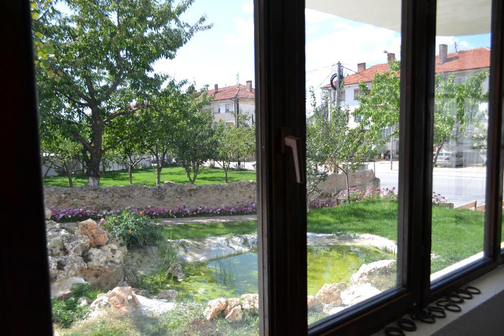 Honey Home By Kostoski Inn Prilep Eksteriør bilde