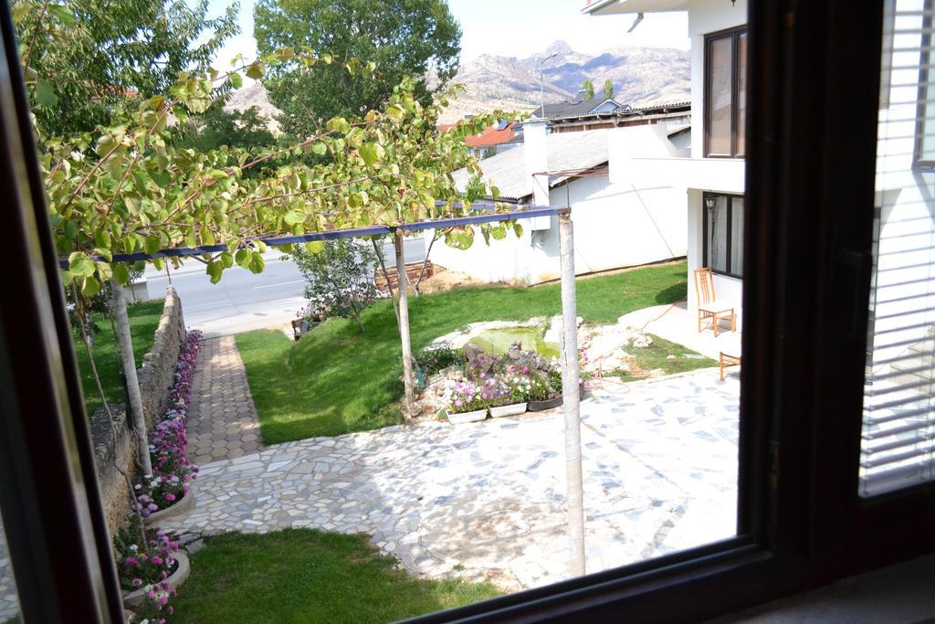 Honey Home By Kostoski Inn Prilep Eksteriør bilde