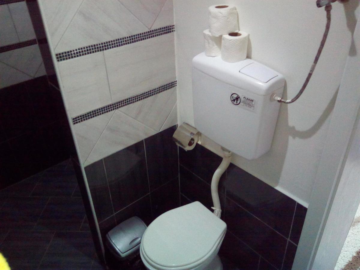 Honey Home By Kostoski Inn Prilep Eksteriør bilde